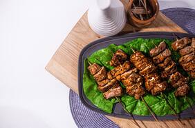 Prepara arroz árabe y kebbabs junto a Dalal Halabi