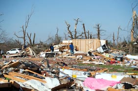 EE.UU: Aumentan a 26 los muertos tras los tornados en el estado de Misisipi