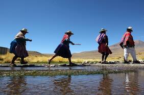 Pesimismo y críticas internas se toman días previos a la resolución de La Haya por el río Silala