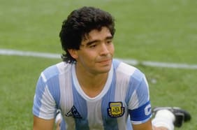 El primer auto de Diego Armando Maradona sale a remate