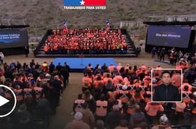 Provocó risas: suena canción de cumbia en vez del himno nacional en acto de Kast por el Día del Minero