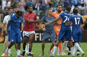 Sigue la guerra entre Joao Pedro y Luis Enrique: el DT critica su caída y el delantero lo tilda de “mal perdedor”