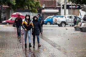 ¿Qué implica la alerta sanitaria declarada por el temporal y que el Minsal no descarta ampliar a más regiones?