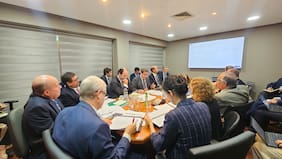 Kast ocupa dos “balas de plata” para el SII y la DT, y realiza primer “gabinete” económico para delinear hoja de ruta