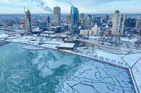 Ascienden a 91 los muertos por el temporal ártico que azota a EE.UU.