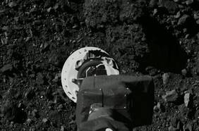 Así fue el momento en que la nave Osiris-Rex se posó sobre el asteroide Bennu