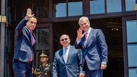 Kast y salida de migrantes ilegales durante su gobierno: “Espero que con la transición en Venezuela los aviones puedan aterrizar”