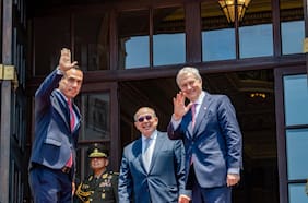 Kast y salida de migrantes ilegales durante su gobierno: “Espero que con la transición en Venezuela los aviones puedan aterrizar”