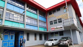 Municipalidad de Puerto Montt anuncia querella por escrito con amenaza de ataque en liceo