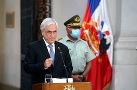 Gobierno anuncia extensión del IFE para marzo y abril y oposición critica requisitos y postulación vía Internet