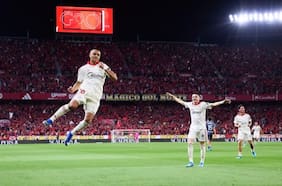 Una genialidad de Alexis Sánchez le da el triunfo a Sevilla y un poco más de aire en su lucha por no descender