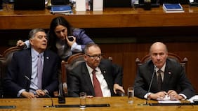 Cámara aprueba proyecto de combustibles en tenso debut legislativo de Quiroz