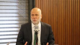 Elizalde niega que hayan aumentado los flujos migratorios producto de la decisión de Perú y “las frases de un candidato presidencial”