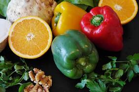 Yogurt, chucrut, zanahorias, champiñones y pimentones: científicos lanzan libro con alimentos que ayudan a reforzar el sistema inmune