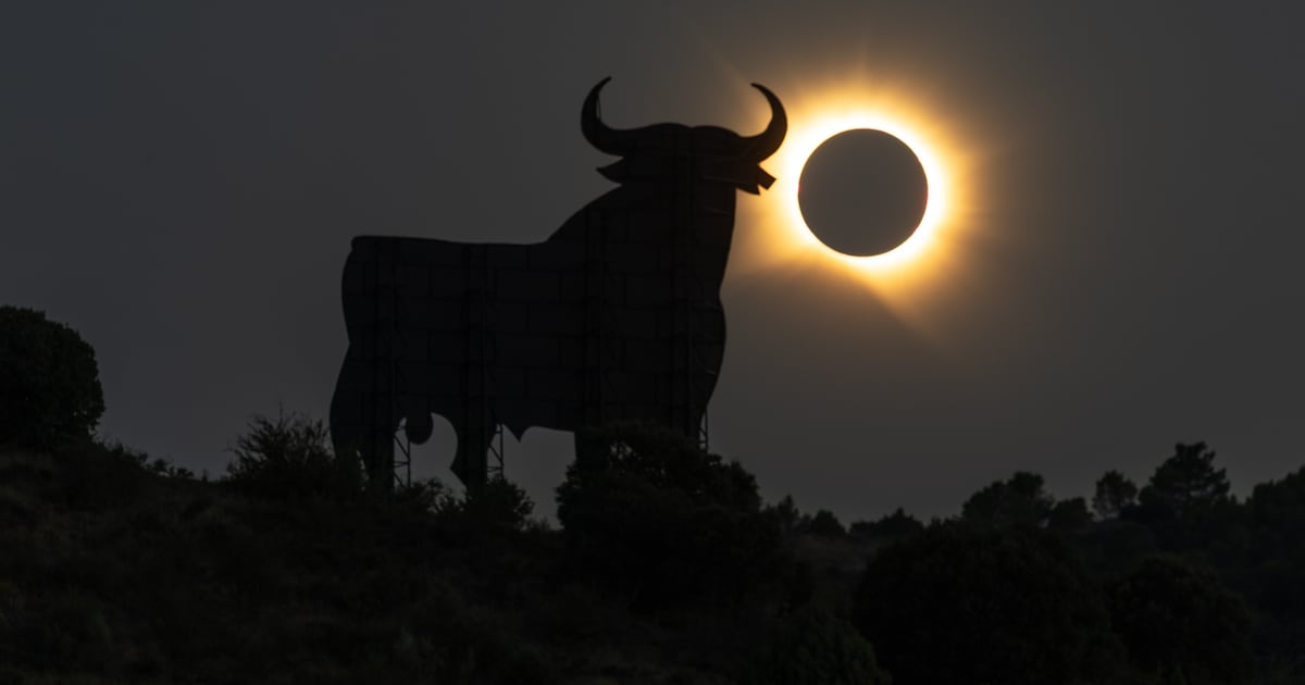 Después de 121 años, España vivió un eclipse solar total