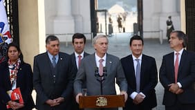 “Muy bien coordinados” y “muy contentos”: el balance de presidentes de partidos oficialistas tras reunión en La Moneda