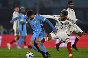 Uruguay de Marcelo Bielsa gana a Venezuela para salir de la crisis y quedar al borde de la clasificación al Mundial 2026