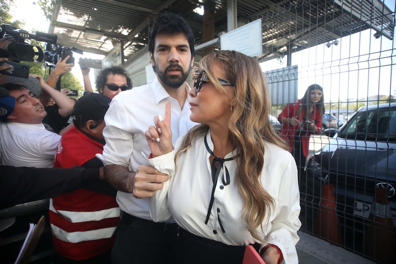 Cathy Barriga y Joaquín Lavín.