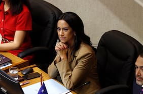 Presidenta del Senado desdramatiza revisión de decretos del gobierno y señala que “están es su legítimo derecho”