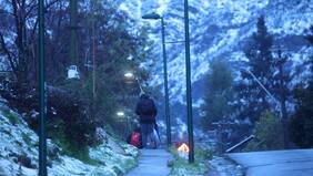 Nieve y frío en Santiago: MOP y municipio de Lo Barnechea trabajan para garantizar seguridad en ruta a centros invernales