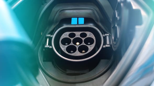 Récord de ventas: más de 30 mil autos electrificados anota cierre semestral