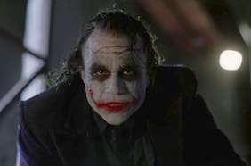 La ausencia de una historia de origen del Joker en The Dark Knight habría preocupado a Warner Bros