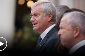 Kast detalla los proyectos que buscan sancionar y combatir la violencia escolar