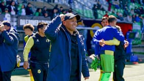Los secretos del método Chupete Suazo que tiene a San Luis a un paso de la gloria
