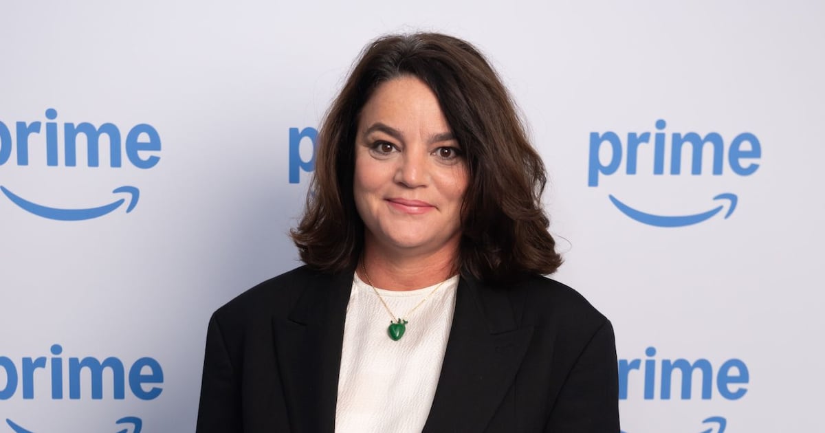 Javiera Balmaceda detalla los planes de Prime Video en Chile (y la segunda temporada de Menem)