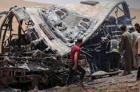 Al menos 35 muertos y 30 heridos deja choque entre dos buses en Siria