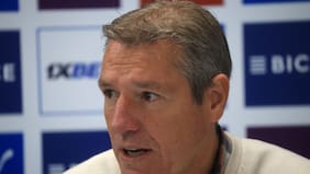 “Mis números son muy buenos”: Buljubasich defiende su gestión y Claro aborda las críticas tras la eliminación de la UC