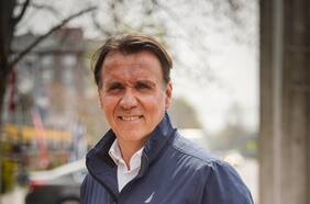 Ian Mac-Niven (Ind. Demócratas), candidato al Senado por El Maule: “Hay que reconocer que la carrera está cuesta arriba”