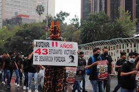 México: Detienen a exgobernador de Guerrero por el caso de los 43 estudiantes desaparecidos de Ayotzinapa