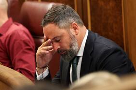 La investigación por posible financiamiento ilegal que golpea al partido Vox en España