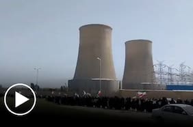 Iraníes forman escudos humanos en puentes y centrales eléctricas tras amenaza de Trump