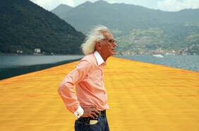 Muere a los 84 años el artista plástico Christo: el hombre que envolvía edificios junto a su esposa