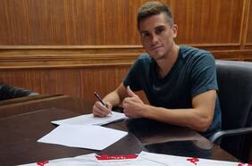 Una opción menos para Colo Colo: Huracán compra la mitad del pase de Guillermo Soto