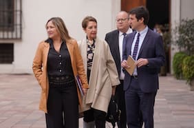 La derecha intenta contener la “amenaza” de independientes que corren por fuera