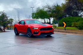 Ford Mustang Mach 1: De esos amigos brutos, pero leales