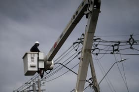 Sistema frontal deja 459.286 clientes sin luz: Valparaíso, La Araucanía y Coquimbo concentran la mayor afectación