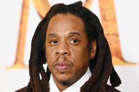 Jay-Z demanda a mujer por falsificar acusaciones de violación y exige sanciones a sus abogados