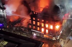 Escocia: enorme incendio provoca el cierre de la Estación Central de Glasgow