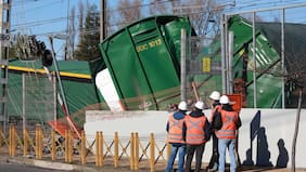 Alcalde de Chiguayante pide habilitar cruce Pinares tras descarrilamiento de tren de carga