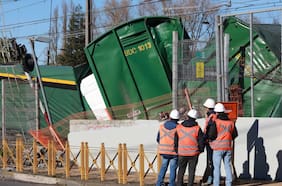Alcalde de Chiguayante pide habilitar cruce Pinares tras descarrilamiento de tren de carga