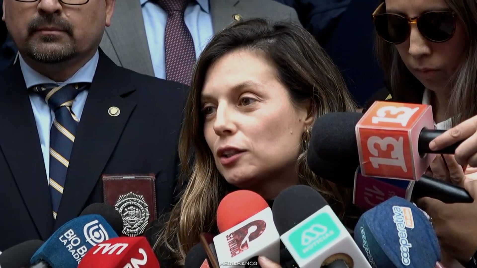 Caso Junaeb: los argumentos de la Fiscalía para derribar en la Suprema los fallos que limitaron la revisión de celulares incautados