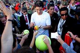 En San Carlos de Apoquindo, en cancha de cemento y con avión privado: los detalles de la visita de Rafael Nadal a Chile