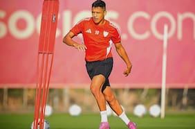 Alerta en Sevilla: el club establece nuevos plazos de recuperación para la lesión de Alexis Sánchez