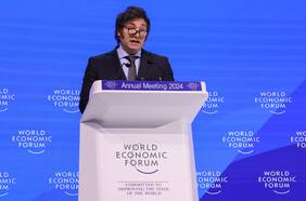 Milei y Cameron se reúnen en Davos, con las Malvinas como “punto en agenda” para futuros contactos