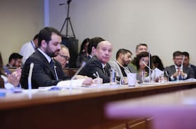 Comisión de Hacienda aprueba proyecto de medidas paliativas por el alza de los combustibles