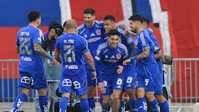 Sigue los movimientos en el CDA: la U oficializa la salida de uno de sus goleadores